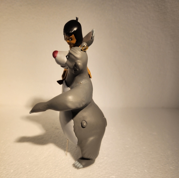 Hallmark Keepsake 2017 Jungle Book 50th Anniversary Magic Sound Ornament - Picture 4 of 7